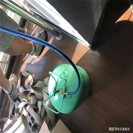成都成華區(qū)空調(diào)移機(jī)空調(diào)安裝拆裝VIP專(zhuān)線(xiàn)快速上門(mén)維修加氟