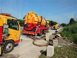 古交管道疏通化糞池清理高壓車(chē)吸污吸糞管道清洗清淤