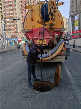泵房工業(yè)深沉池清淤，清理化糞池