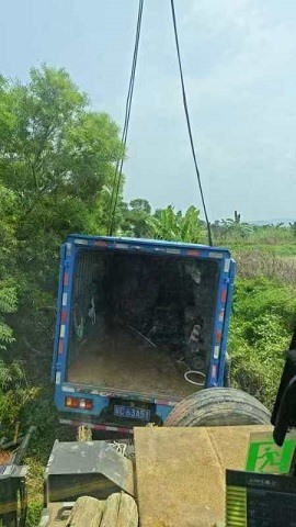 巴中市高速道路救援24小時(shí) 送油救援