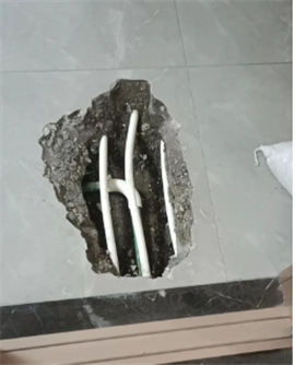 紅島街道
??樓頂防水維修精準(zhǔn)查漏修復(fù)????平房屋面漏水問題高效解決屋頂防水補(bǔ)漏公司