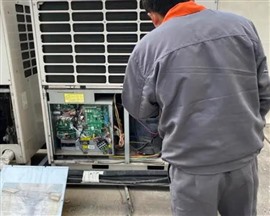 東莞市遠(yuǎn)大商用中央空調(diào)維修安裝清洗