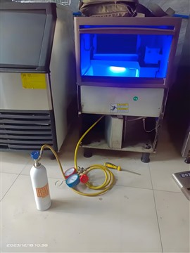 鄭州白雪制冰機(jī)維修電話全市各區(qū)24小時(shí)服務(wù)中心