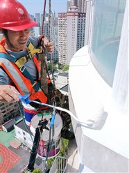 上海蜘蛛人高空作業(yè) 安裝拆除維修防水打膠清洗