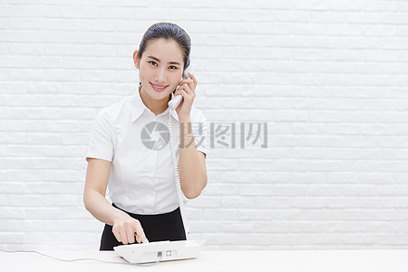 兰州红日热水器服务电话（红日电器维修24小时客服中心）