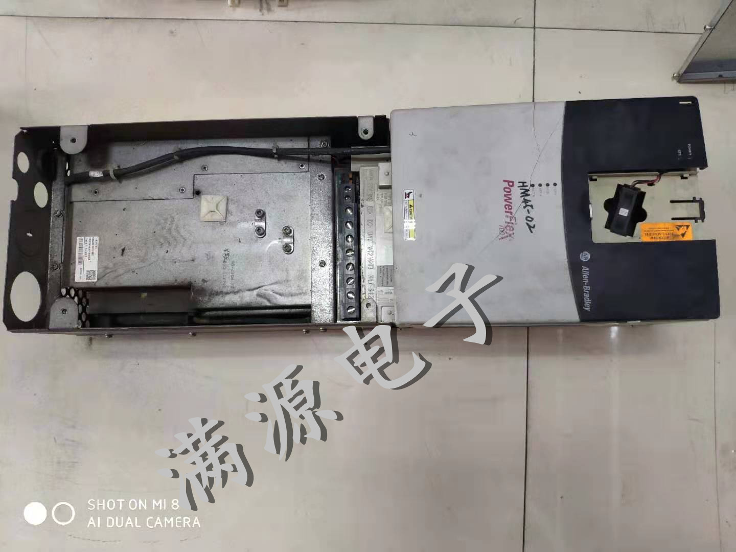 AB罗克韦尔变频器通电无显示维修