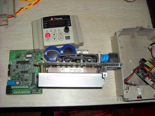 河南郑州三菱FR-E740变频器维修中心