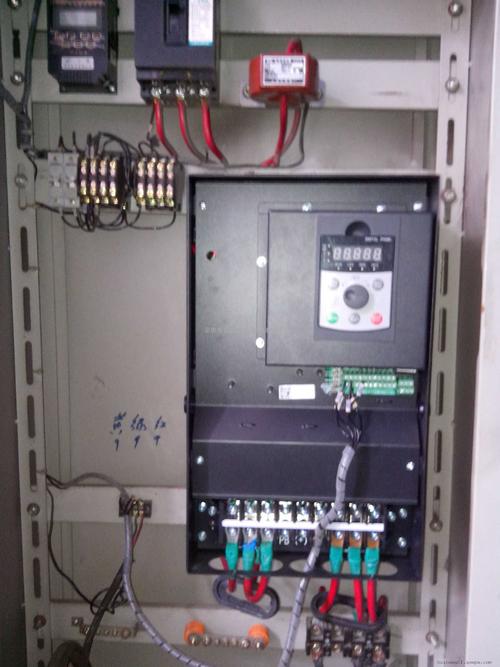 郑州哪维修供水变频器abb，西门子，三垦系列供水变频器维修