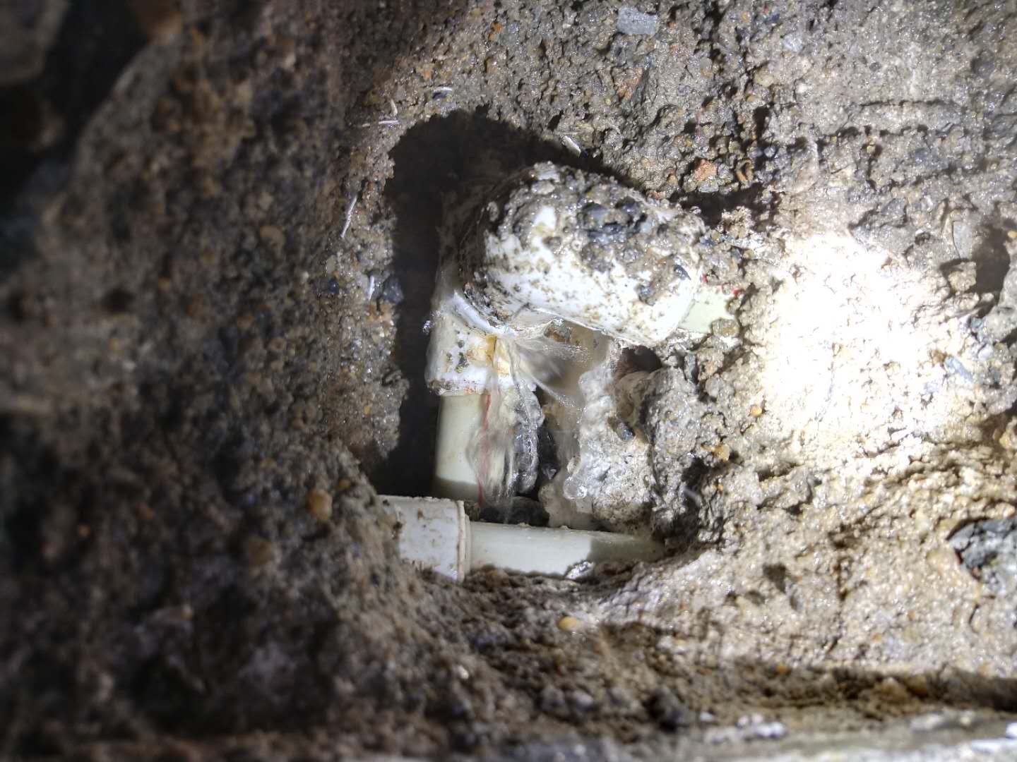 泥地下管网爆裂检测 广州供水管道断裂探测
