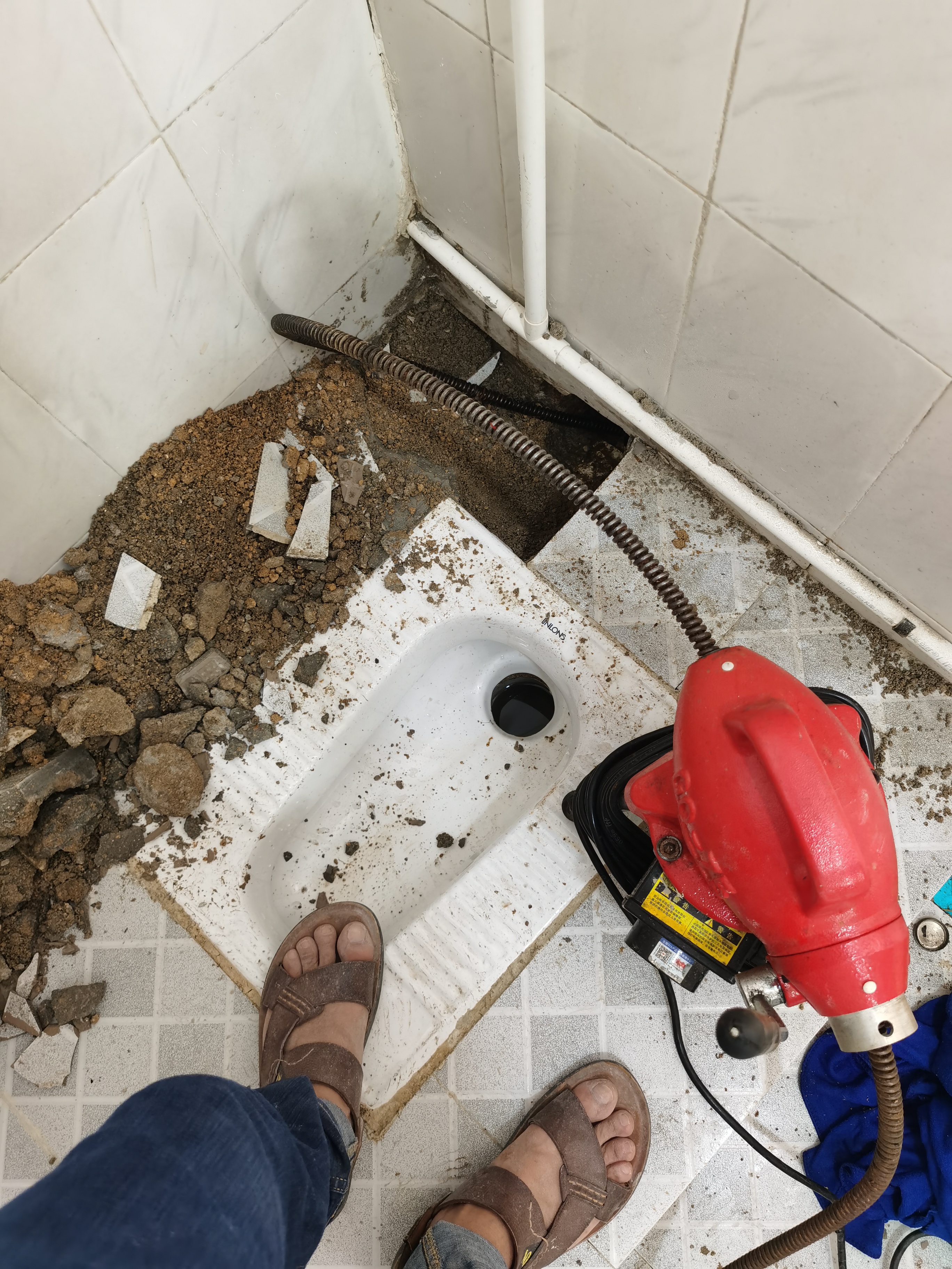 澄海区清通厕所电话地址价格师傅联系是多少