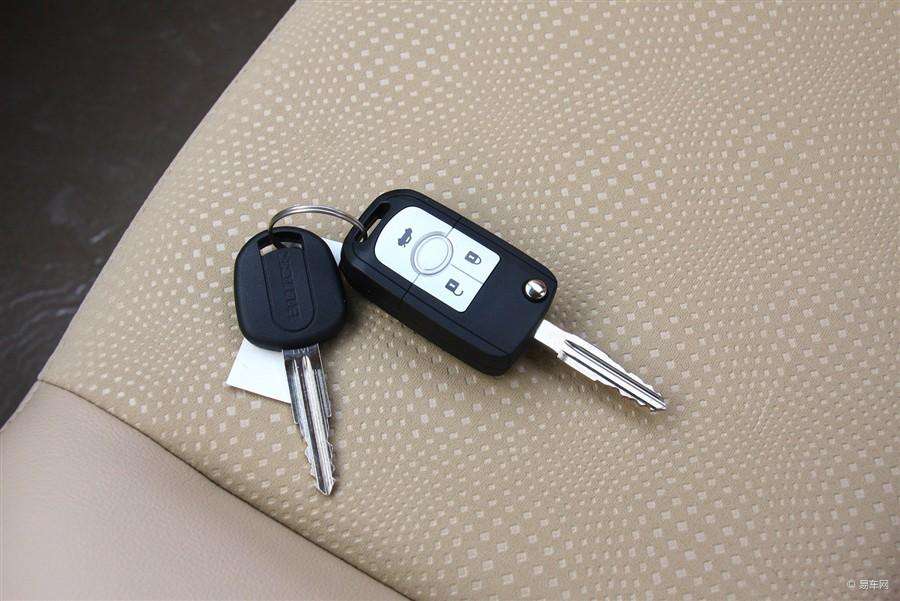 乐清黄华镇开保险柜锁,黄华镇开汽车锁(专业技术开锁)