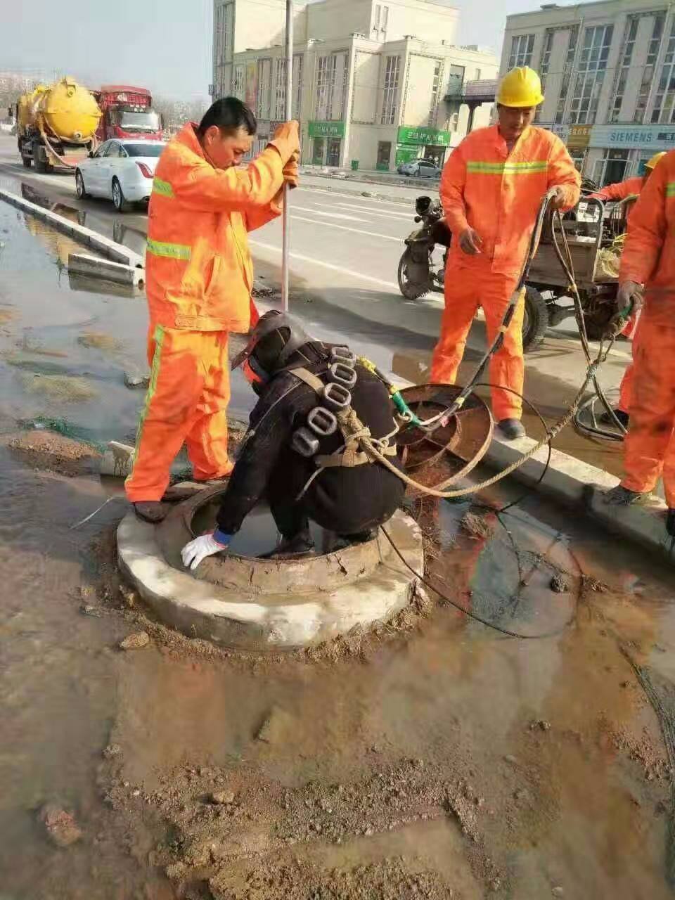 济南康虹路附近疏通下水道公司电话地址、专业机械疏通主管道