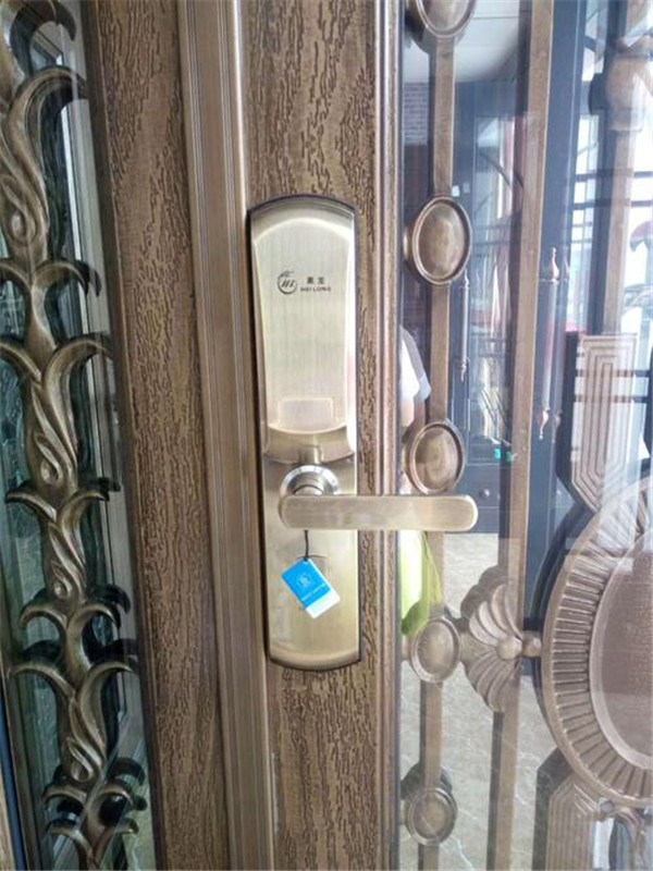 济南黄屯小区附近开锁公司换锁芯、公安备案上门开锁换锁