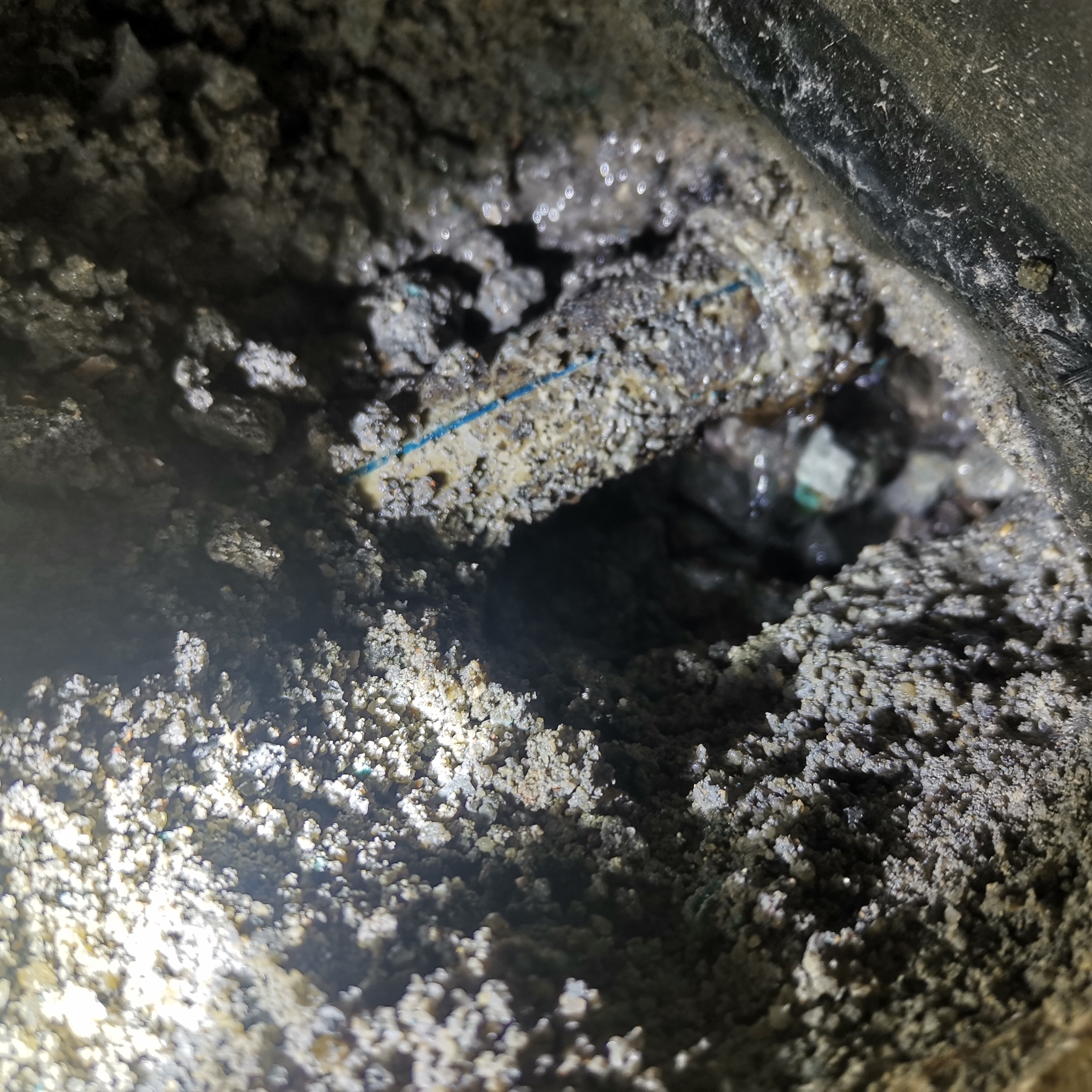 东莞厚街小区暗管漏水探测,住宅楼下滴水检测维修