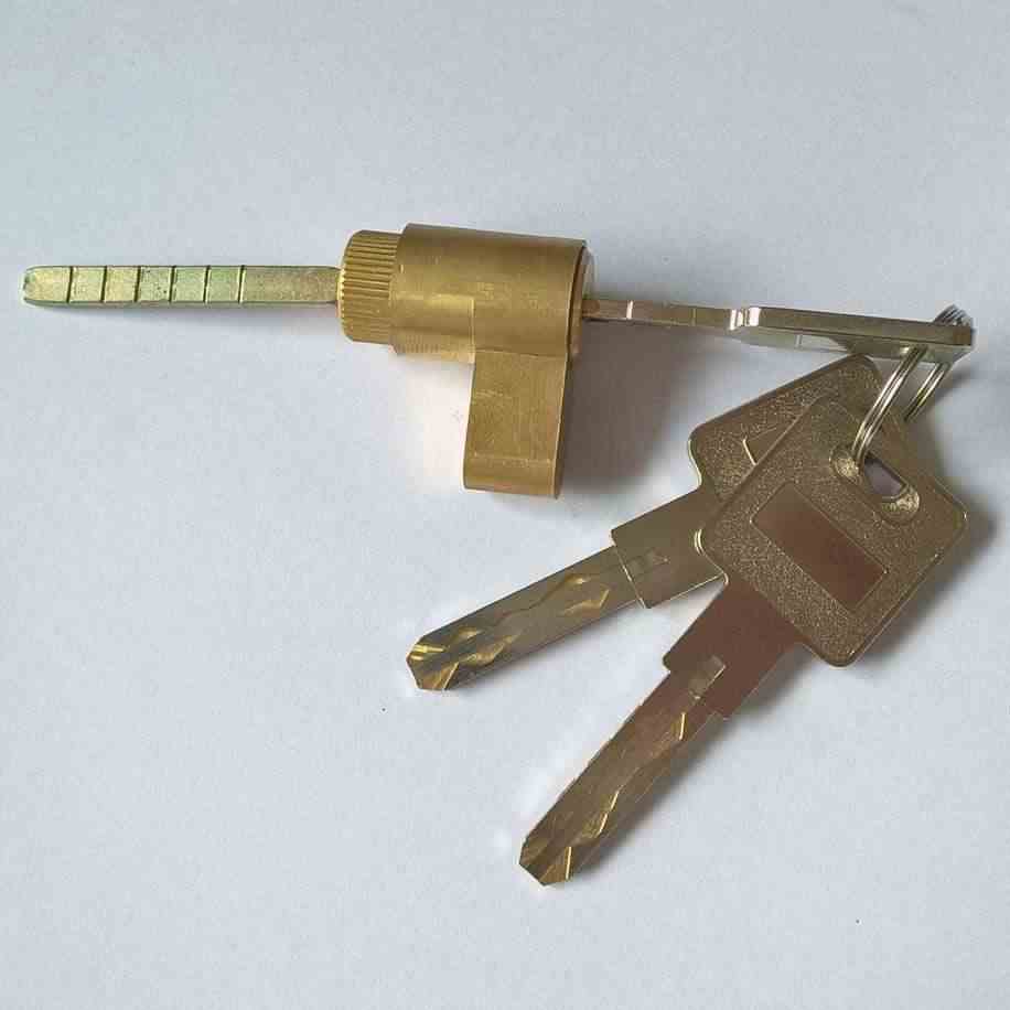 济南泺安路附近开锁公司电话-匹配芯片钥匙