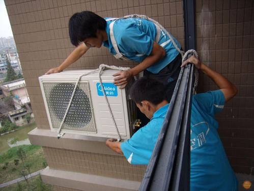 武汉美的空调维修/美的空调拆装/清洗保养美的空调