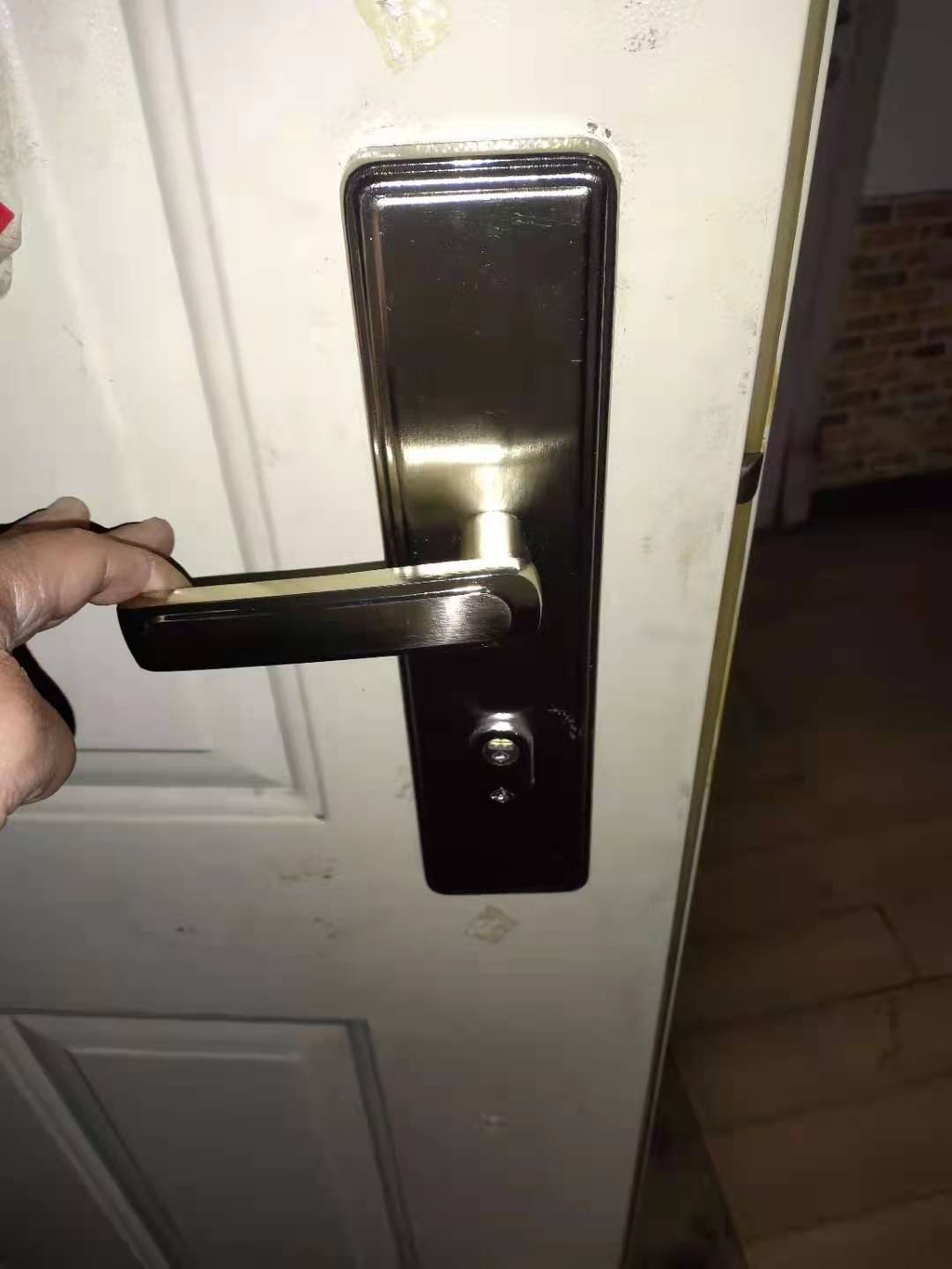 东花市开锁公司(备案专业)东花市房门开换锁