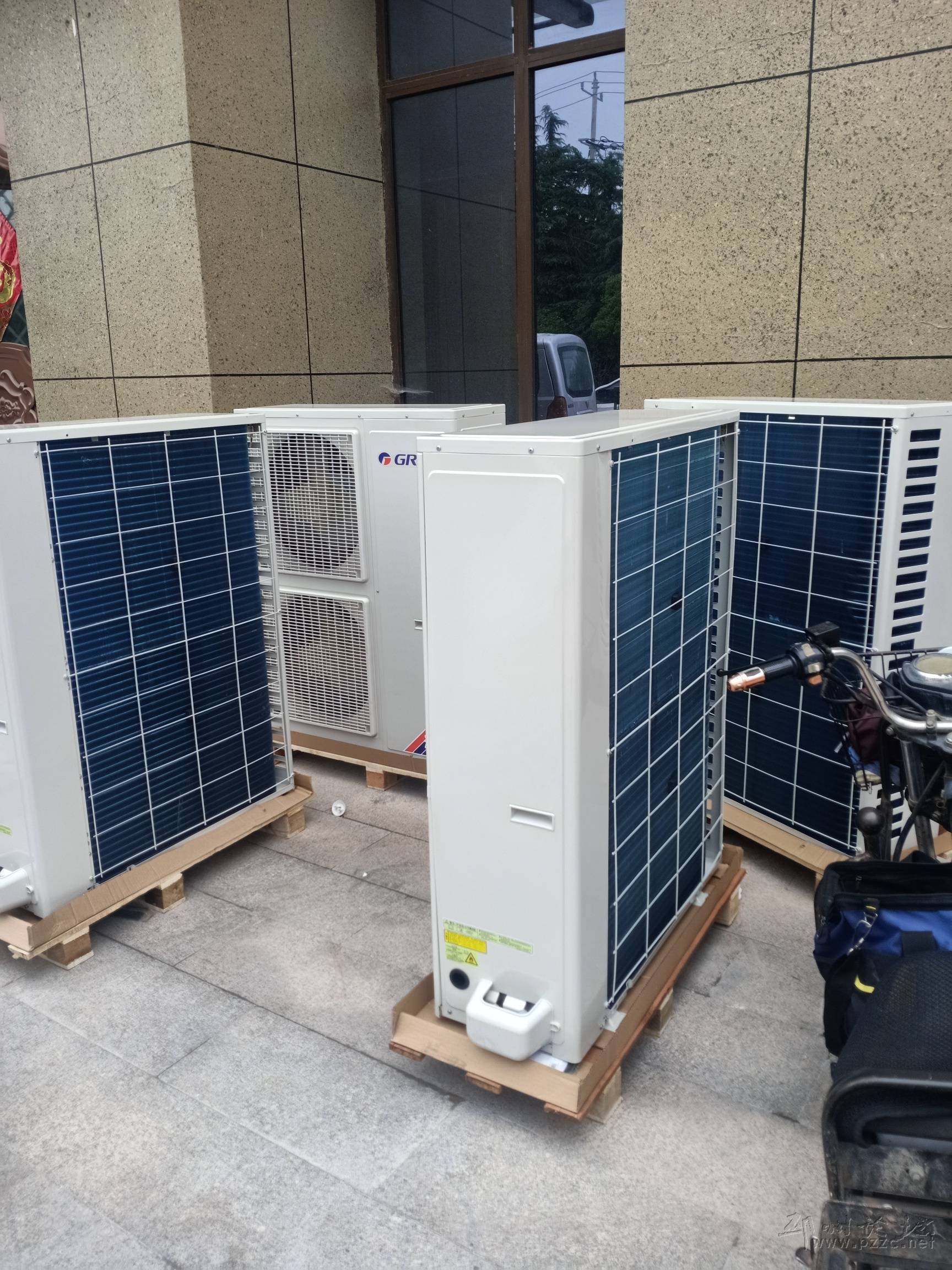 西安郭杜空调维修电话_空调加氟价格_价格公道