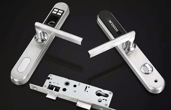 济南西客站开锁公司,专业靠谱师傅,西客站专业开锁电话