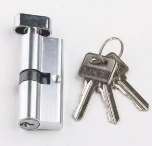 1074812610.jpg
