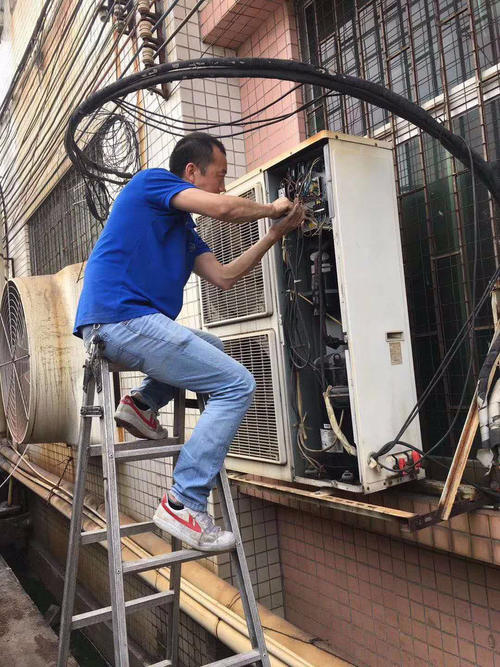 江夏区商用家用空调安装移机维修,江夏中央机房空调清洗维保