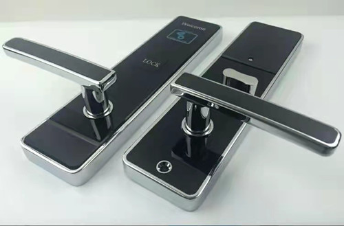 济南宏瑞国际新城附近开锁换锁 靠谱专业开锁公司