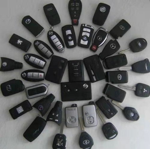 济南连城广场附近开锁公司/密码指纹锁体验店