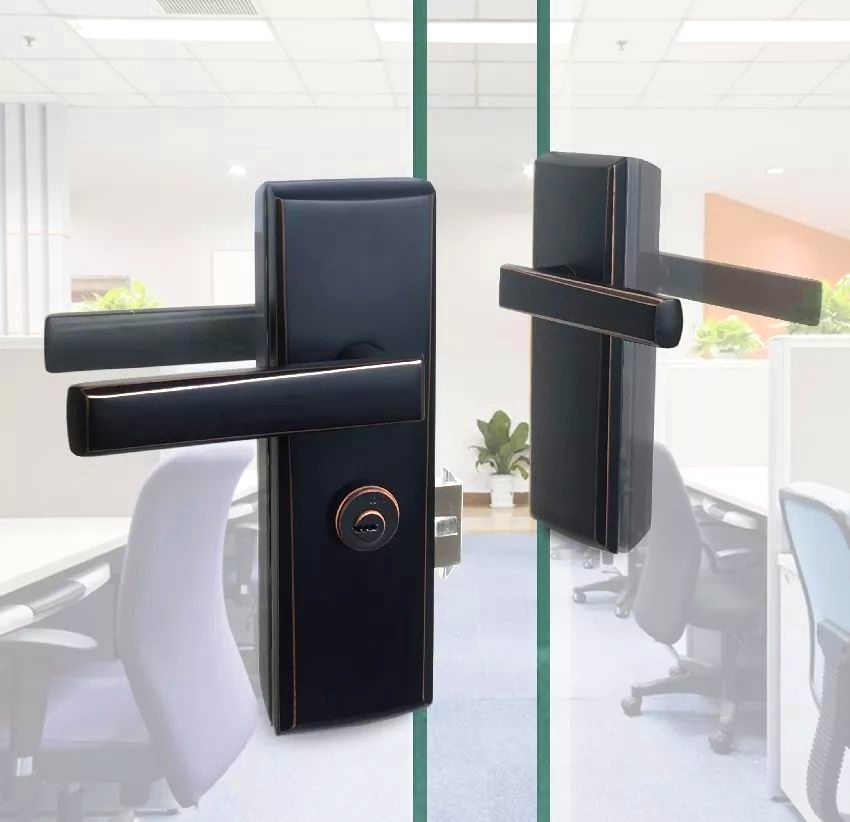 济南诚基中心附近防盗门换锁 普通锁 公安备案 开锁换锁