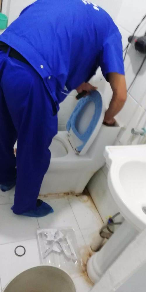 济南馆驿街附近疏通马桶下水道公司/维修安装水箱洁具公司