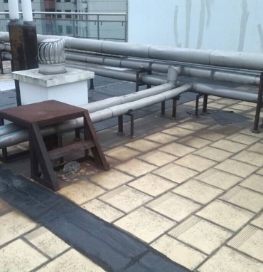 常山楼顶渗水维修常山厕所渗水维修_积极稳妥