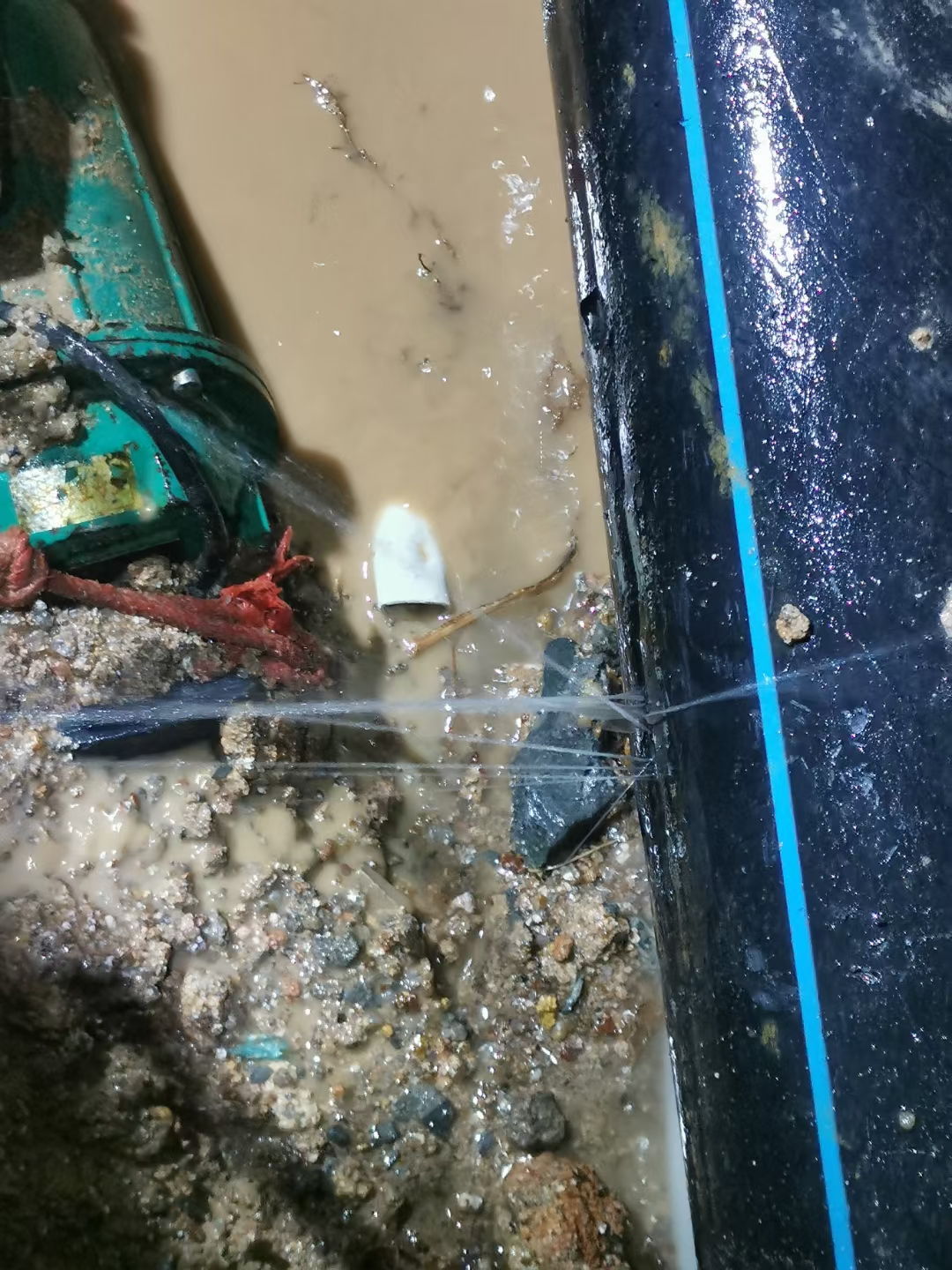 ​暗埋压力水管漏水查漏，经验丰富一步到位