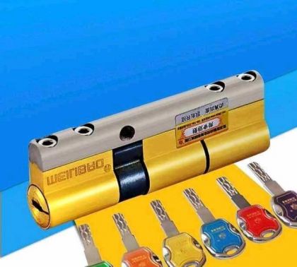 济南绿地城附近开锁公司换密码锁开保险柜开汽车锁配钥匙