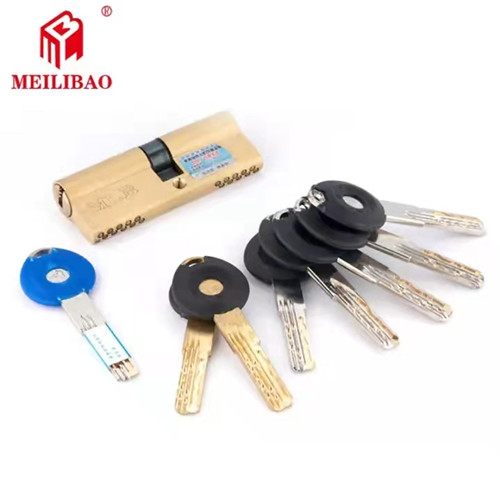 济南市中区上门换锁芯 安装指纹密码锁