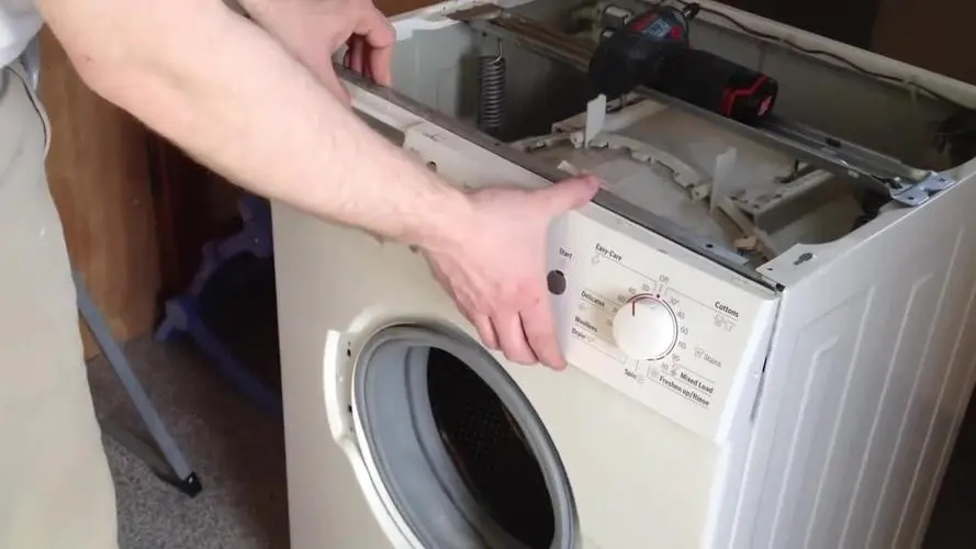 无锡洗衣机电机有嗡嗡声，但不转是什么原因？