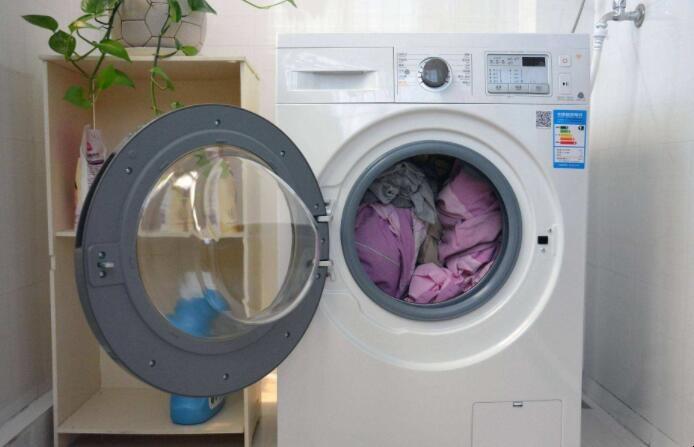 洗衣机为何会漏水？导致洗衣机漏水的原因有哪些？