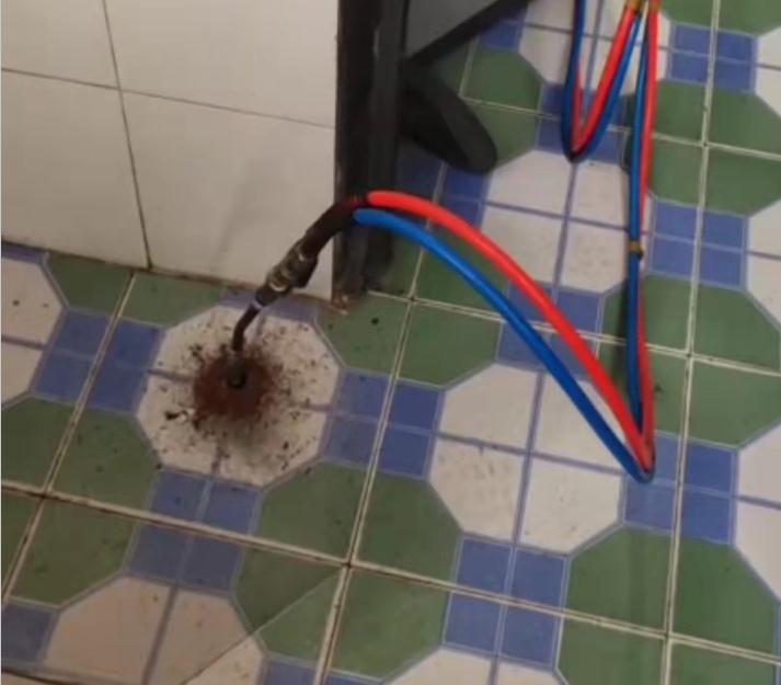 八公山区卫生间墙面防水八公山区天沟渗水维修_百折不挠