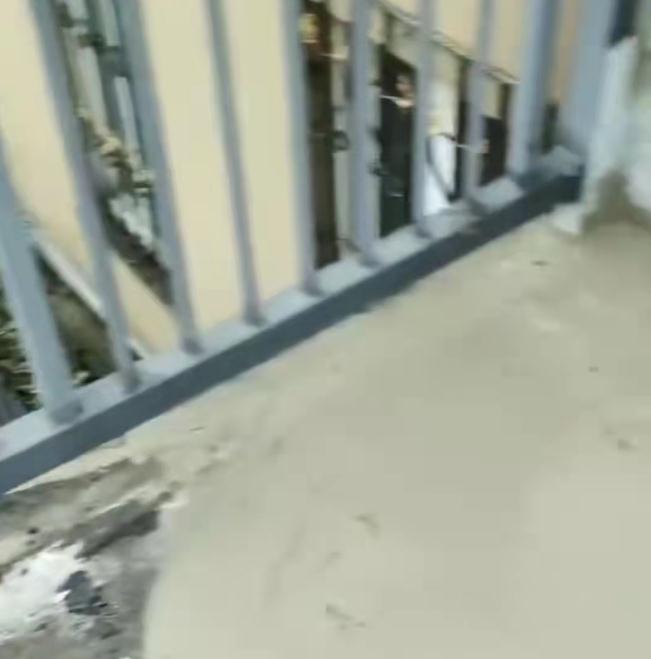 房县建筑防水房县防水补漏公司_自立自强