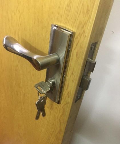 济南正觉寺小区附近开锁公司收费标准 专业开锁换锁芯电话