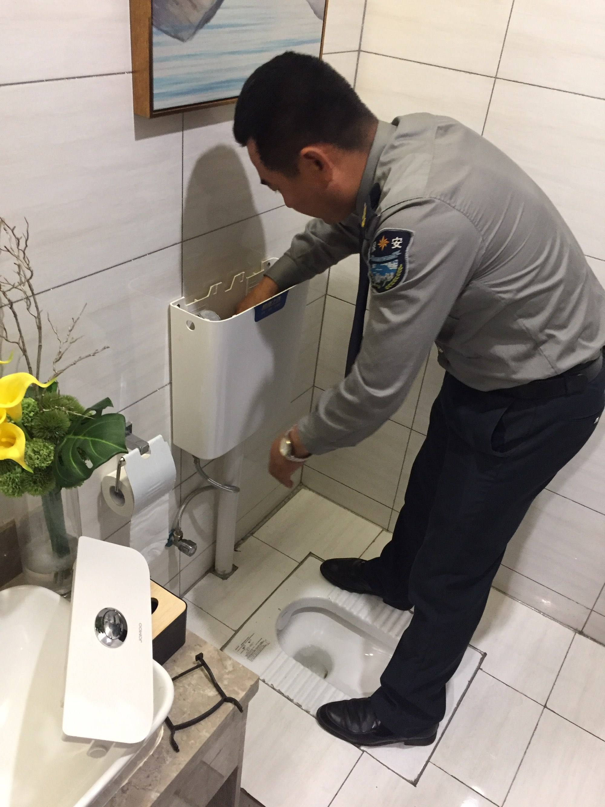 济南红苑新村附近疏通下水道 二环东路疏通马桶维修管道