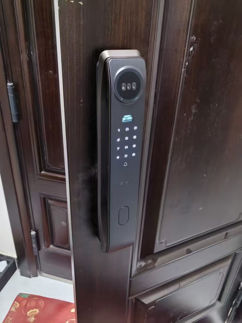 自贡市开指纹锁 - 修锁公司 - 指纹录入协助完成