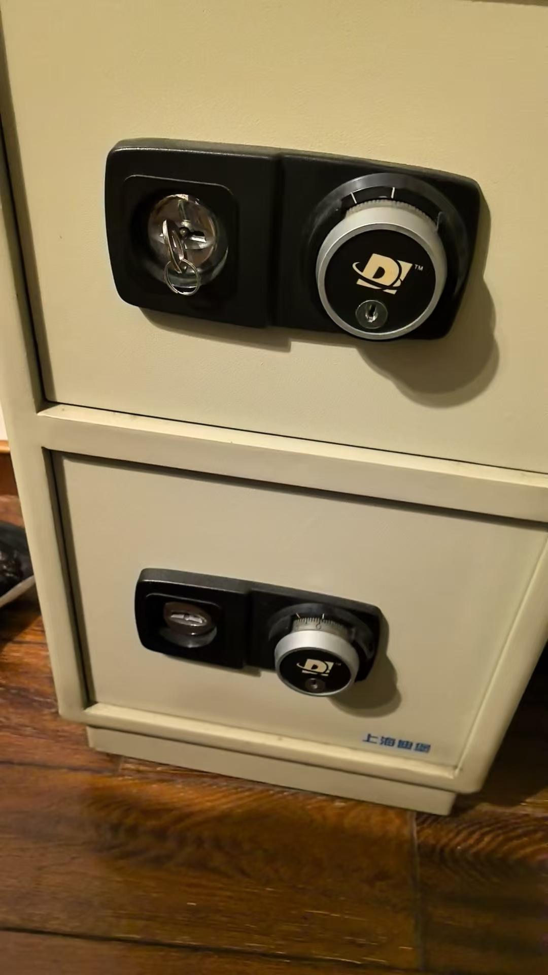 自贡市恒翔保险柜维修服务中心-24小时维修统一客服电话