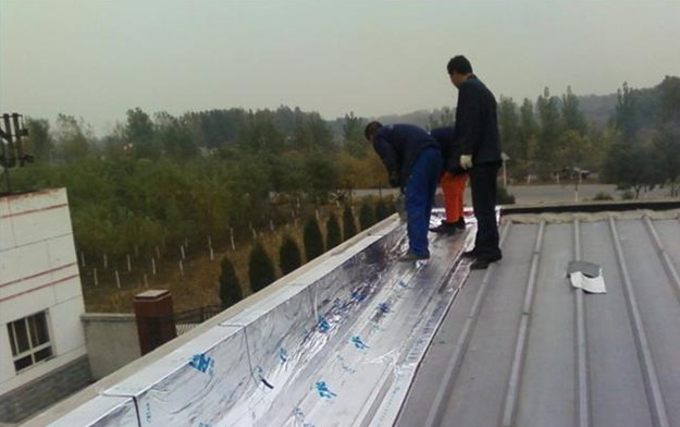 南京彩钢瓦屋面防水，南京利禹欣建筑防水工程有限公司