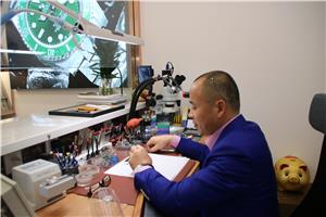 天津滨海新区亨利名匠名表维修手表维修保养更换手表配件