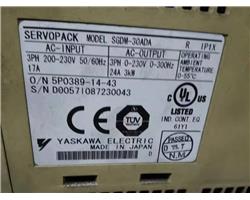 安川伺服器维修SGDM-30ADA上电无反应指示灯不亮