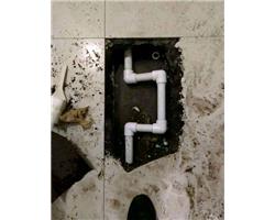 厨房卫生间渗水到楼下怎么办？滨湖水管查漏测漏，漏点定位维修