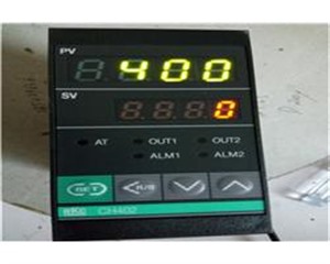 维修日本理化RKCCH402不加温PID调节数字式温控控制器