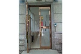 临沂维修肯德基门 临沂安装肯德基门 临沂修肯德基门