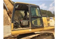 务川县小松挖掘机维修服务公司-无力憋机维修解决
