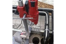 迎泽西大街开槽 开门洞 打眼打孔 改管道改暖气