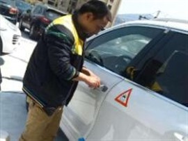 衡阳金点锁城开汽车锁